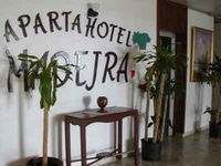 Apart Hotel Madejra Entrance