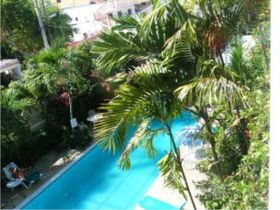 Hotel Romanoff Pool 1