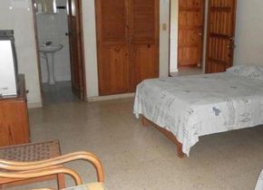 Hotel Romanoff Room 1