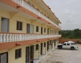 Apart Hotel Veron Parking