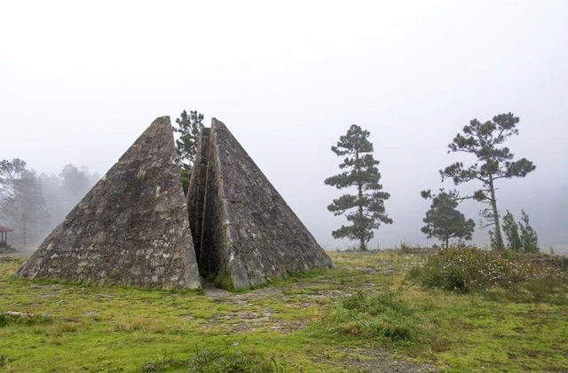 Piramides Valle Nuevo Constanza