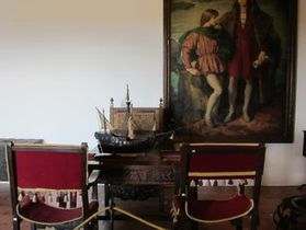 Alcazar de Colon 4
